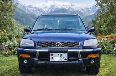 Toyota RAV4 – 1-ci nəsil, qısa kuzovlu kompakt SUV - Kuzov: 5 qapılı