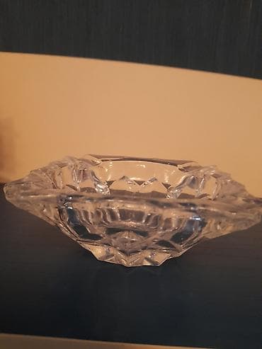 Şüşə/kristal külqabı - Material: qalın, şəffaf şüşə (kristal effekti