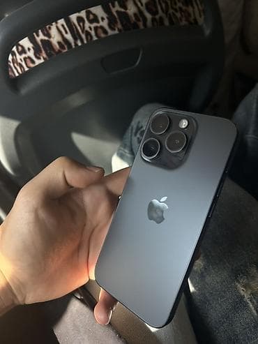 ipad 6 plus: IPhone 15 Pro, 256 GB, Black Titanium, Face ID — 3