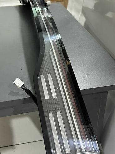 arxa stop: LED, BYD — 2