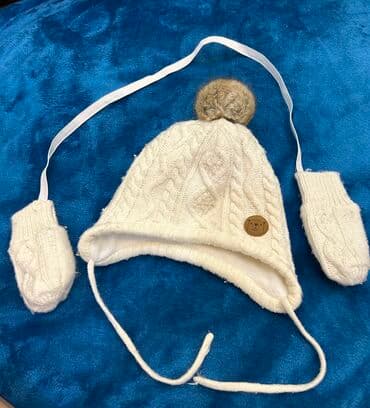 куртка на мальчика: H&M markası. 2-6 aydı, ancaq 18 aya kimi rahatlıqla olur. Bu — 2