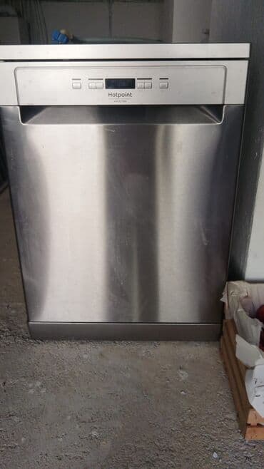 hotpoint ariston qabyuyan: Qabyuyan maşın Hotpoint-Ariston, Tam qabaritli (60 sm.), Ayrıca dayanan — 3