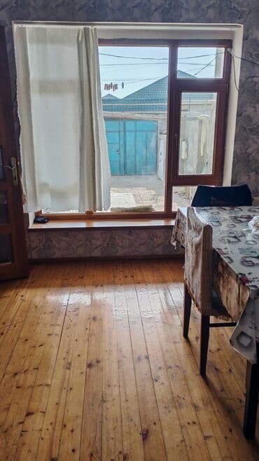 kiraye hovsan: TƏCİLİ SATİLİR :Məkan: İşıqlı, geniş mətbəx və dəhliz sahələri olan — 4