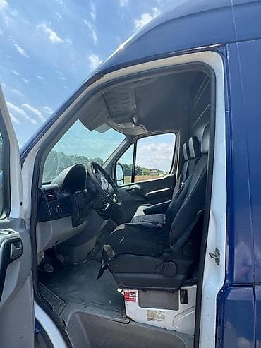diffuser satisi: Mercedes-Benz Sprinter mikroavtobus Xüsusiyyətlər: - Kuzov: Uzadılmış — 3
