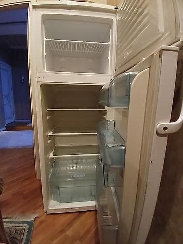 Mətbəx texnikası: İşlənmiş 2 qapılı Beko Soyuducu Satılır, rəng - Ağ — 4