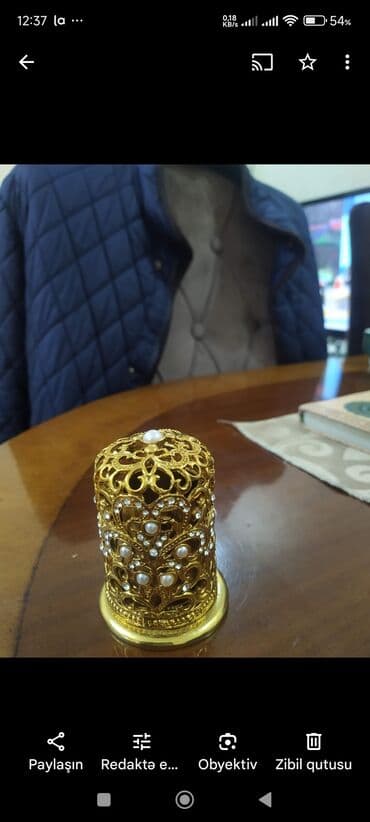 usaq ad gunu tebrikleri: Üzük. yığmağa skatulka. Germaniyadan. alınıb. ağ. mirvarilârlä — 5