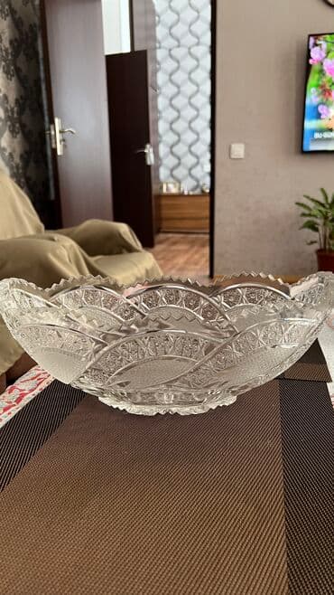 meyve qabı: Xrustal meyve vazasi, uzunlugu 40 sm — 1