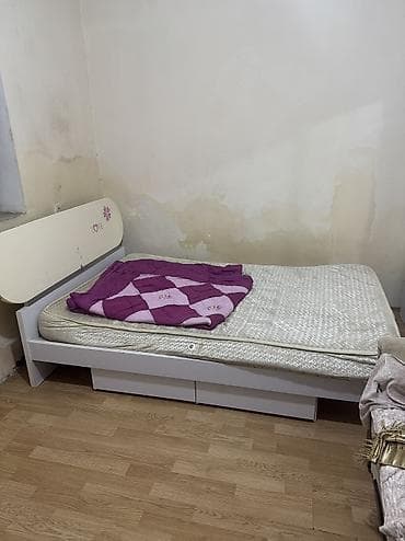 İkinəfərlik çarpayı, Tumba, İşlənmiş — 3