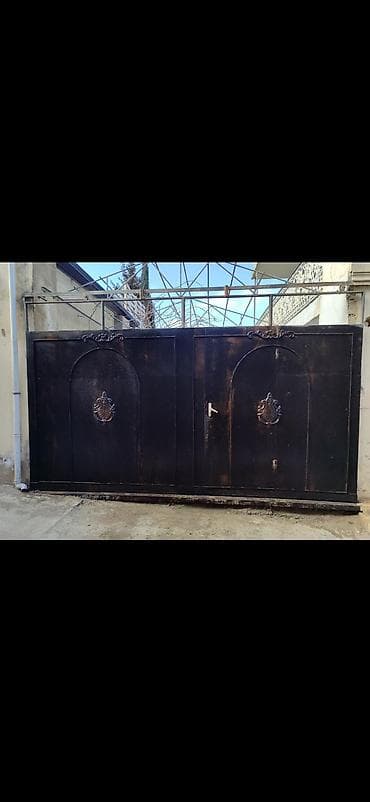 Divar kağızları, oboy: İşlənmiş Dəmir Həyət darvazası, 4 m, Mexaniki, Qapı ilə, rəng - Qara, Kredit yoxdur, Ödənişli quraşdırma, Ünvandan götürmə — 1