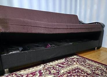 Qonaq otağı üçün dəst: 3 nəfərlik divan + 2 ədəd kreslo