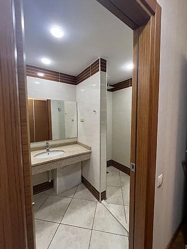 emircanda ev satisi: Şəhərin ən prestijli və rahat yaşayış komplekslərindən biri olan — 3
