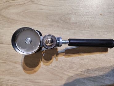 бутыль стеклянная 50 литров: Alminum qapaq bağlamaq üçün avadanliq. qapaq bağlamaq diametri — 1