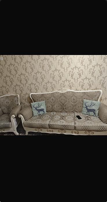 barber kreslosu: İşlənmiş, Klassik divan, Divan, Bazasız, Açılmayan — 2