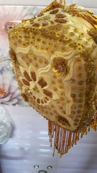 pomponlu qadın papaqları: Araqçın. Тюбетейка — 4