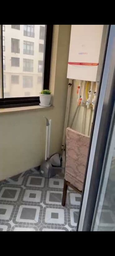 bina az yeni tikililer: Kirayə verilir Sumqayıt baxça şəhər 7 mərtəbə binanın 3 cü mərtəbəsi — 4