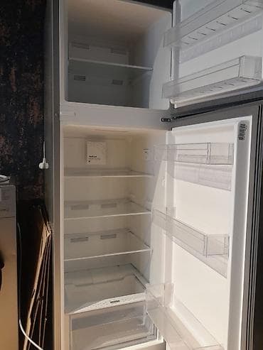 Mətbəx texnikası: İki qapılı, üstdən donduruculu soyuducu yenidən seçilmir az işlənilib — 2