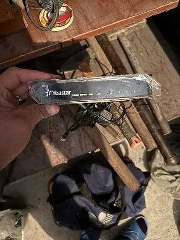 Kompüter ehtiyyat hissələri: Yeastar VoIP şəbəkə avadanlığı + TP-Link TL-SG1016D 16-Port Gigabit — 1