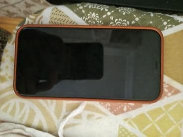 Iphone 11 modelidir iphone 17pro yigilma hecbir problemi yoxdur pil 77 — 2