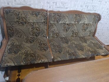 doşəmə taxtası: Klassik üslubda qonaq otağı dəsti - Taxta karkaslı 2 yerlik oturacaq — 2