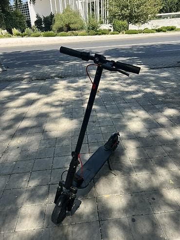 Elektrikli skuter – şəhər içi gündəlik hərəkət üçün kompakt və rahat