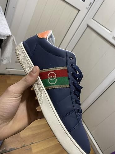 Salam ayaqabı satılır razmel 40 41 ayaxı sıxmaq zad yoxdu cox rahatdı — 2