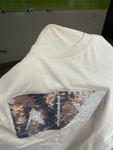 vilur kofta modelleri: Armani exchange S razmer. ORIGINALDIR. Qiymet sondur, qiymetle elaqeli — 5