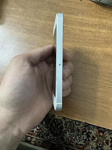 iphone 5s telfon: IPhone 5s, Gümüşü, Barmaq izi — 2