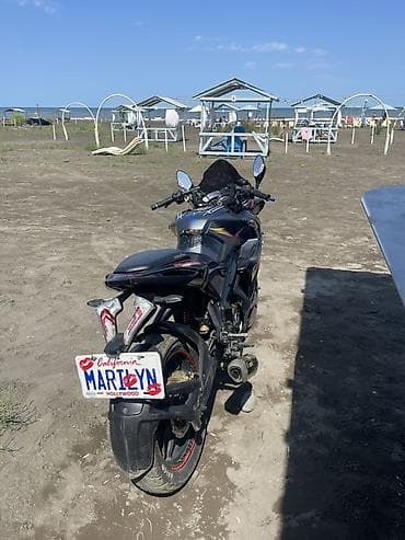 запчасти на прицепы: Bajaj - Pulsar Rs200, 200 см3, 2016 год, 62000 км — 2
