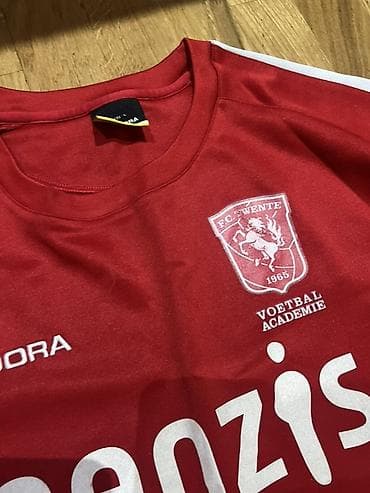 Svitşot, L, rəng - Qırmızı — 2