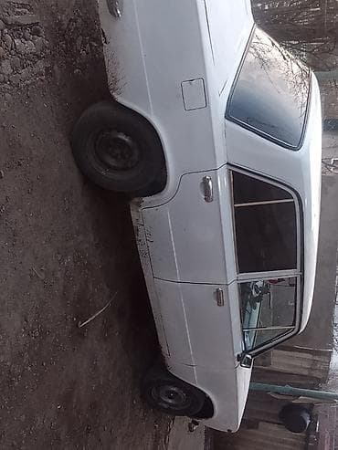 Мототранспорт: VAZ 2101 “Jiquli” – klassik sedan - Kuzov: 4 qapılı sedan, ağ rəng - — 3