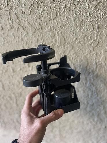 w202 aksesuar: Mercedes w210 və w202 üçün qatlanan stəkan/qəlyanaltı tutacağı - — 2