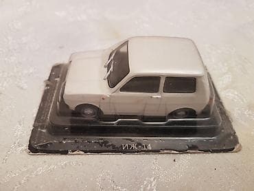 ucuz gitara satisi: Deagostini və Kararama 1:43 Modelləri bir ədədi 20 azn 10 ədəd alana — 8