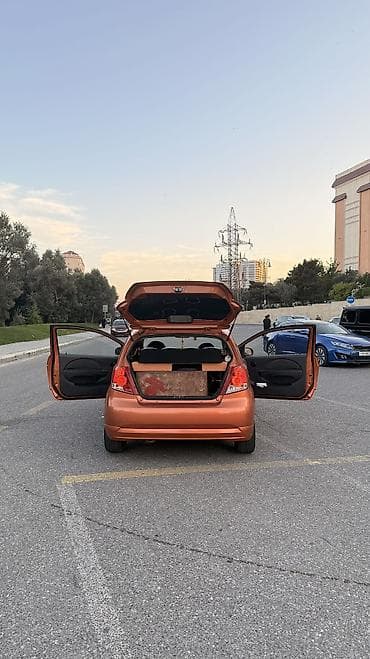 195 45 16: Chevrolet Aveo: 1.2 l | 2005 il 217000 km Hetçbek — 8