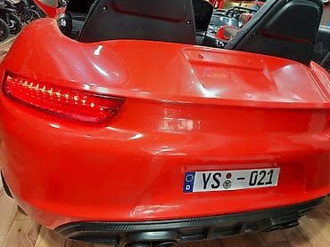 Uşaq avtomobili Porsche Möhtəşəm rəngi ilə ilk görüşdə özünə aşiq edən — 2