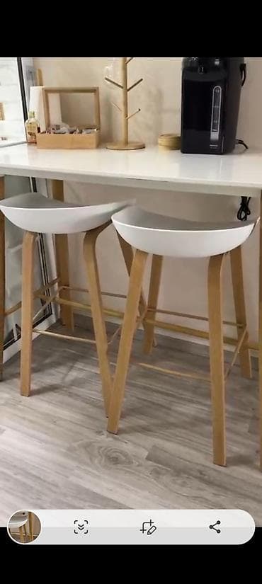 Qonaq otağı üçün, Qatlanmayan, rəng - Ağ Stul