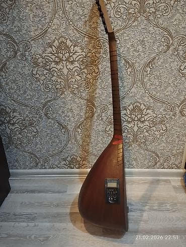 sazlar: Elektrik saz – piezo/preamplifikatorlu - Korpus: ağac, tünd qəhvəyi — 1