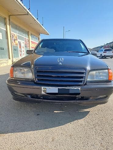 megan disk: Mercedes-Benz C-Class: 2 l | 1995 il Sedan — 6