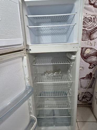 beko soyuducu servis: İşlənmiş 2 qapılı Beko Soyuducu Satılır, rəng - Ağ — 2