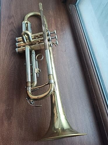 bas gitara: Məhsul: Boru (trompet) Təsvir: - Material: Misin əsas korpusu, bəzi — 1