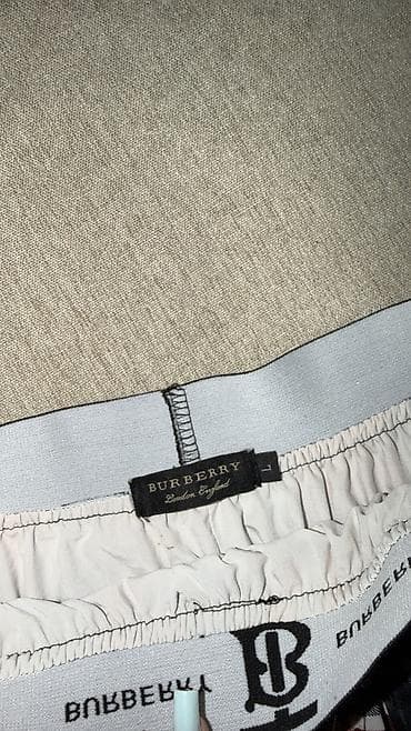 Ətəklər: Mini Ətək, Burberry, S, M — 2