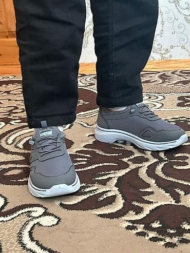 dini: Salam, ayakkabı Ərəbistanan gəlib,çox rahatdı,her gün geyinmək üçün — 10