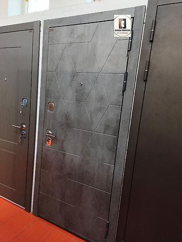 Metall təhlükəsizlik qapısı - Material: möhkəm polad konstruksiya -