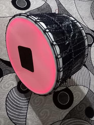 Gitaralar: Salam alet tezedi stifade olunmayib. ćbug çxol yoxdu. razmer 50 — 2