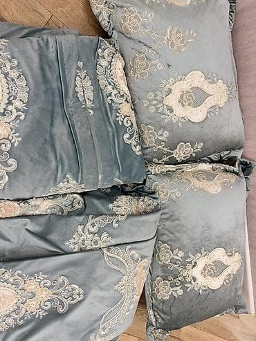 Покрывала: Iki eded paduska+ uzu 2 eded perde dekoru satilir cox boyukdu — 3