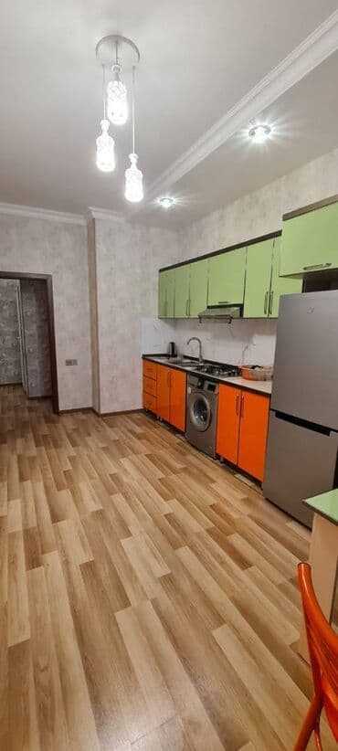 kirayə mənzillər 2023: Xırdalanda 16 mertebeli binanın 7-ci mərtəbəsində ümumi sahəsi 112 — 8