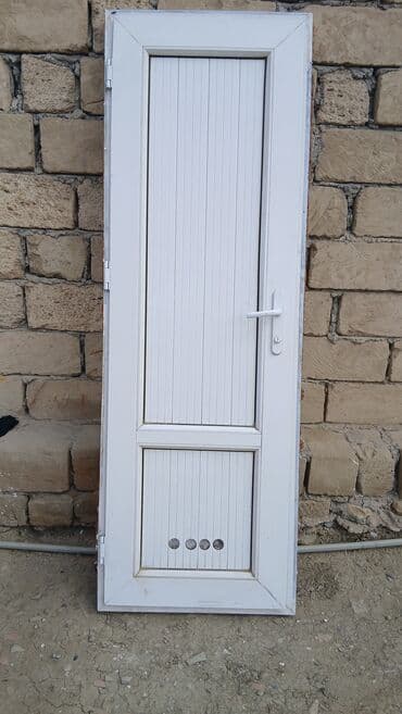 plastik qab: Salam 2 eded qapi az isdfade olunipdur catdirilma ede bilerem — 1