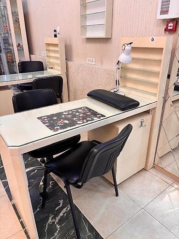 Manikür üçün masa