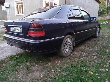 07 satılır: Mercedes-Benz E-sinfi (W210), sedan, tünd mavi rəng. - Kuzov: 4 qapı — 5