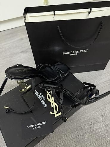 Босоножки, сандалии, шлепанцы: Saint Laurent Paris “Opyum” sandaleti - Rəng: qara (parlaq laklı dəri — 2