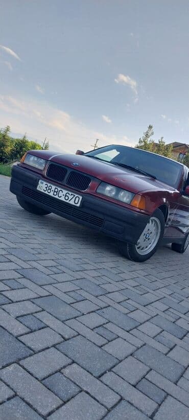 maşlar: BMW 3 series: 2 l | 1996 il Sedan — 8